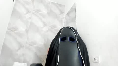 ellybloom online show from July 2026 06:10:01 PM