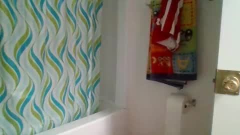 elmario24 online show from March 2026 02:49:01 AM