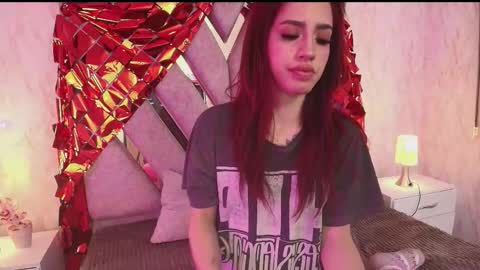 Elodie  online show from March 2026 12:45:02 PM