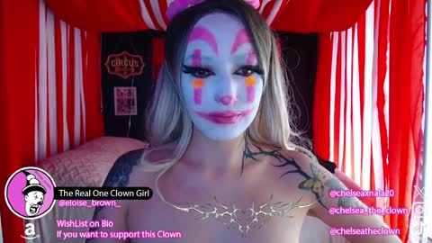 Chelsea  Please help me to reach 100 thumbs up online show from April 2026 07:22:01 PM