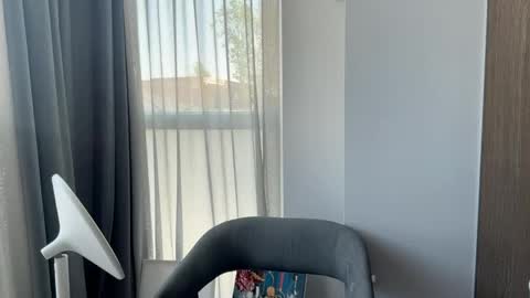 Milana online show from May 2026 09:06:01 AM