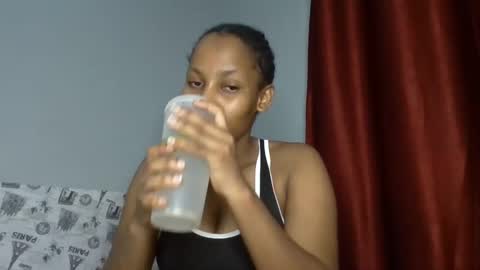 elsysmile online show from February 2025 03:54:02 AM