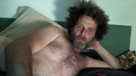 elyjahoye online show from April 2026 08:59:01 PM