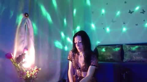 Elisa online show from March 2026 05:13:02 PM