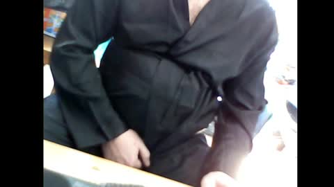 Snapshot of em_79 chatting on April 2026 02:39:02 PM Em online show from April 2026 02:39:02 PM