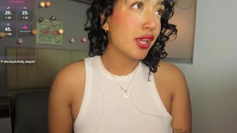 Snapshot of ema_saenz chatting on February 2025 07:30:01 PM Ema online show from February 2025 07:30:01 PM