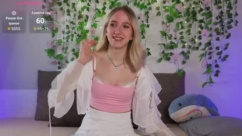 Emma online show from March 2026 09:36:01 PM