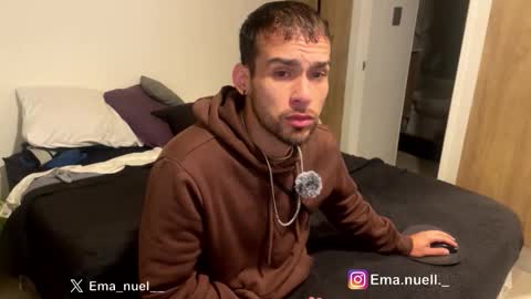 emanuell___ online show from April 2026 01:33:01 AM