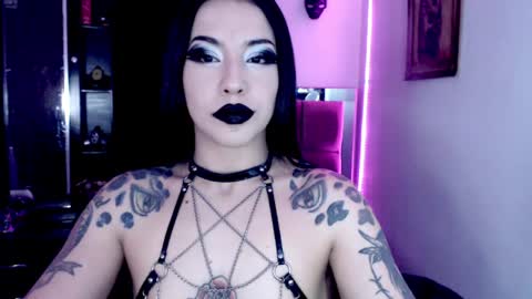 Emerald Black online show from April 2026 12:30:02 AM