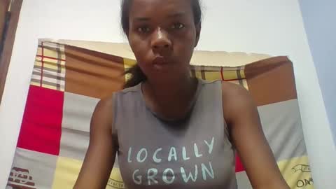 Snapshot of emelie473837 chatting on March 2026 06:24:02 AM emelie473837 online show from March 2026 06:24:02 AM