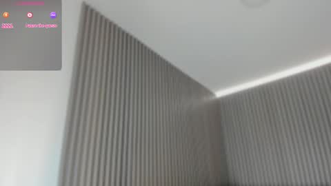 emelie_89 online show from February 2026 11:53:02 AM