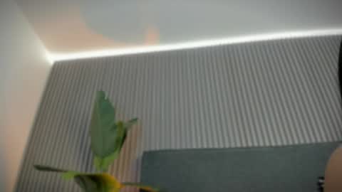 emelie_89 online show from April 2026 11:59:01 AM