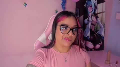 Emely online show from March 2026 05:24:01 AM