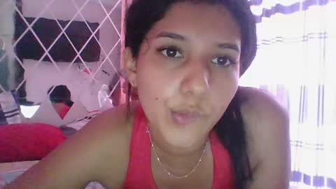 Snapshot of emili_riders chatting on December 2024 03:43:01 PM emili riders online show from December 2024 03:43:01 PM