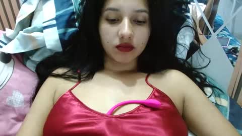 Snapshot of emili_riders chatting on February 2025 03:34:02 AM emili riders online show from February 2025 03:34:02 AM