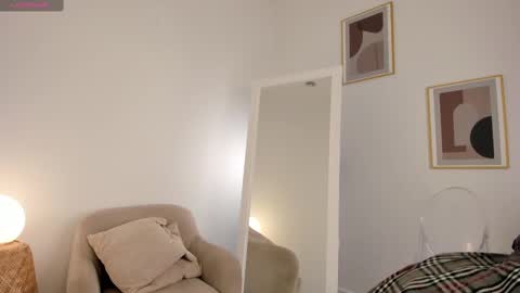 emilia_dream online show from February 2025 09:53:02 PM