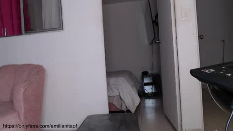 emilianita online show from April 2026 04:26:02 AM