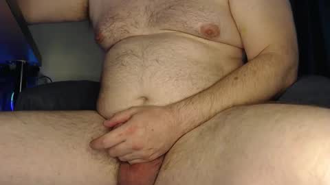 Snapshot of emillys_joy chatting on February 2026 07:07:01 PM Joy online show from February 2026 07:07:01 PM