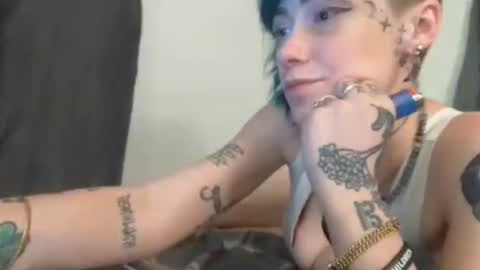 Emily Love online show from October 2025 03:30:01 AM