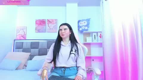 emily9__ online show from March 2026 08:42:01 PM