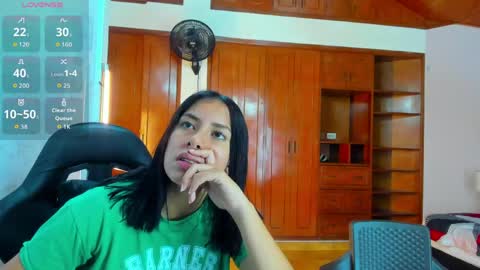 Snapshot of emily_and_soffy chatting on May 2026 12:02:01 PM Emily and Soffy online show from May 2026 12:02:01 PM