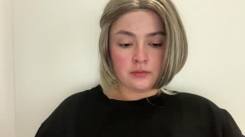 emily_morning_dew online show from April 2026 06:05:02 AM