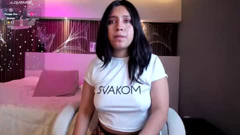 Emily online show from October 2025 07:35:02 PM