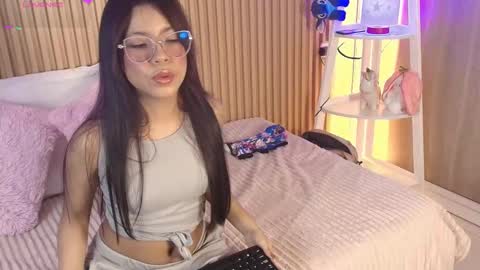 Emily online show from March 2026 12:34:02 PM