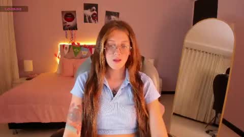 emily_warren__ online show from June 2026 08:30:02 PM
