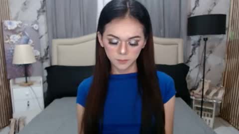 emilyfucker69 online show from January 2025 01:30:01 PM