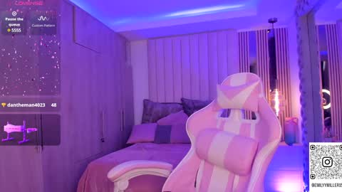 Emily  online show from December 2024 07:32:02 PM