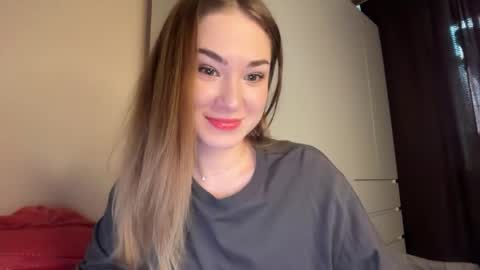 Nadya online show from April 2026 01:06:01 PM