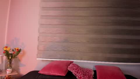 Emma Clark  online show from June 2026 08:08:01 PM