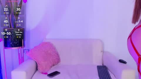 Emma online show from April 2026 03:43:02 AM