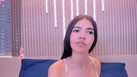 Snapshot of emma_doll7 chatting on June 2026 10:23:02 PM E online show from June 2026 10:23:02 PM