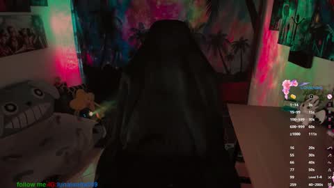 LUNA online show from October 2025 09:08:02 PM