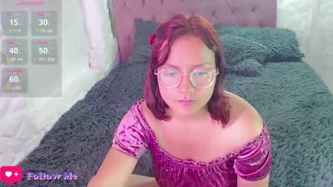 Snapshot of emma_luna1986 chatting on January 2025 10:19:01 PM Emma online show from January 2025 10:19:01 PM