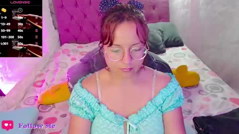 Snapshot of emma_luna1986 chatting on March 2025 09:54:02 PM Emma online show from March 2025 09:54:02 PM