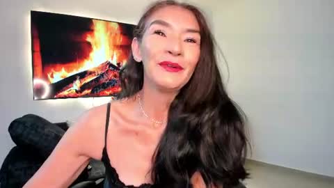 Snapshot of emma_mendoza chatting on July 2026 11:38:01 AM Emma online show from July 2026 11:38:01 AM