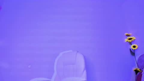 Snapshot of emma_myers18 chatting on February 2025 09:42:01 AM Emma online show from February 2025 09:42:01 AM