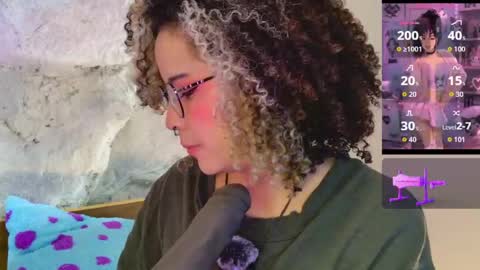 Snapshot of emma_nakamura chatting on June 2026 04:13:01 AM online show from June 2026 04:13:01 AM