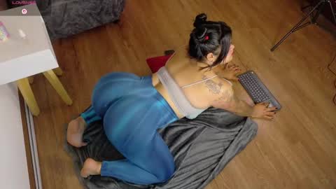 emma online show from April 2026 11:27:01 AM