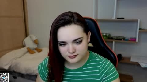 emma_velvet14 online show from May 2026 04:52:02 AM