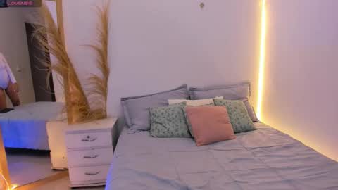 Snapshot of emma_woods__ chatting on November 2025 01:47:02 PM emma_woods__ online show from November 2025 01:47:02 PM