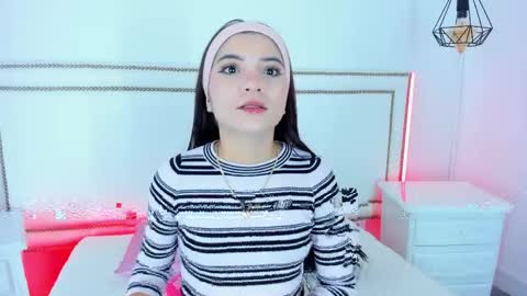 Emma  online show from April 2026 07:15:01 PM