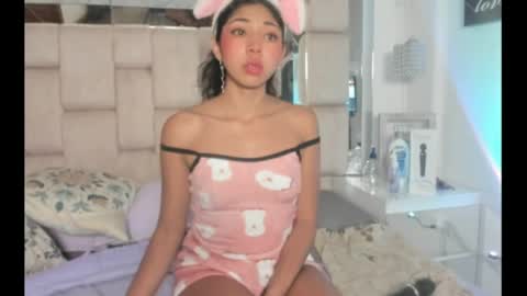 Emma online show from March 2026 07:03:02 PM