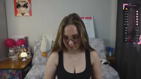 Mia online show from July 2026 01:39:01 PM