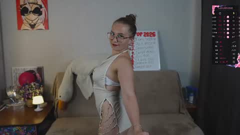 Mia online show from July 2026 03:10:01 PM
