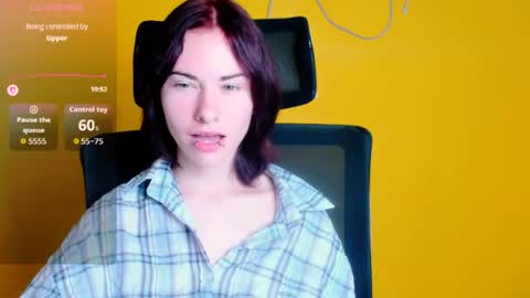 Emmi online show from July 2026 05:44:02 AM