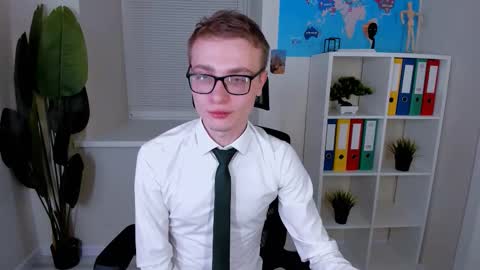 Emmit online show from February 2026 03:46:02 AM